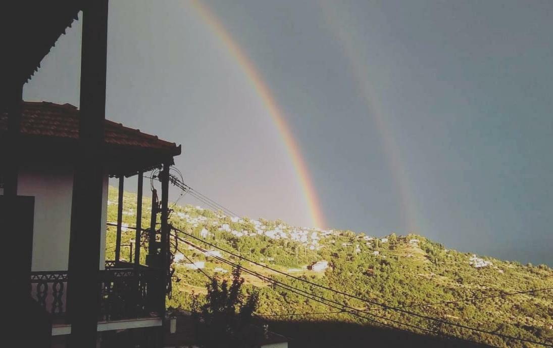Hotel Pilioritiko Spiti Makrinítsa Esterno foto